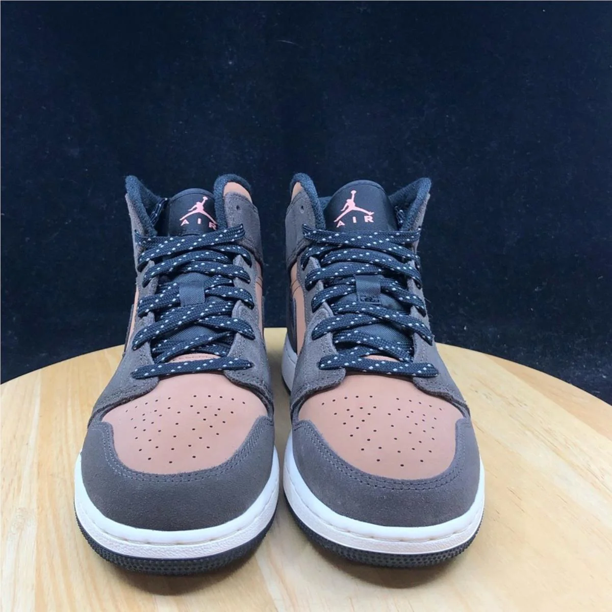 Nike shoes  - Brown 1