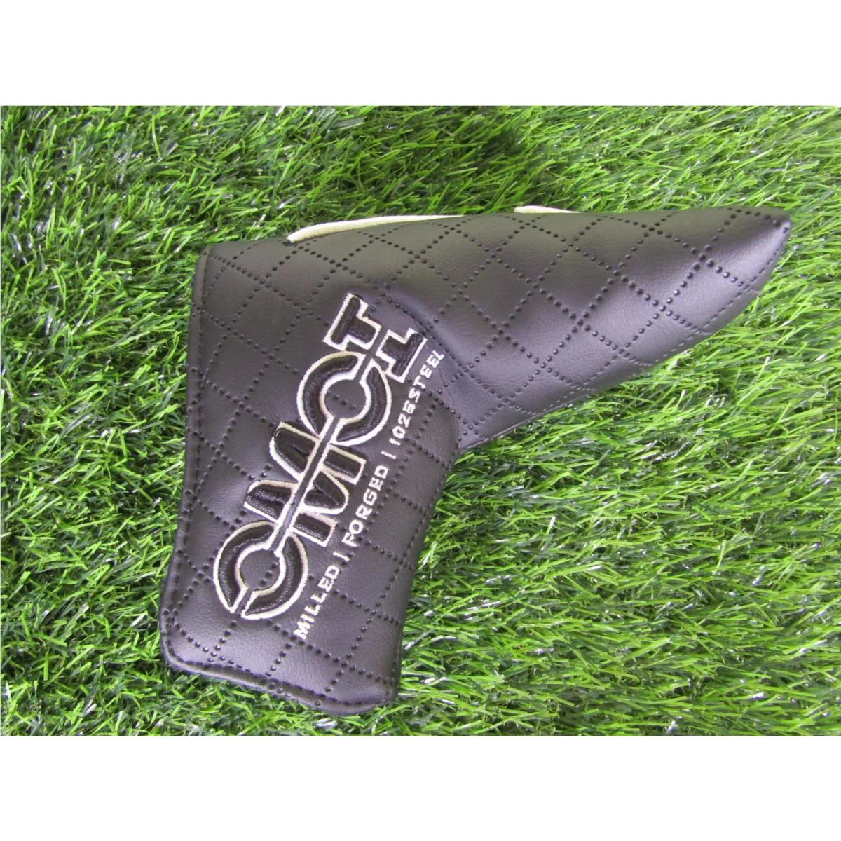 Mizuno  OMOI - Black 5